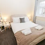 Lingla House 度假居